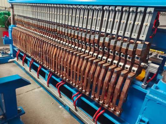Fence Height 1530mm Mesh Size 50x200mm Fence Mesh Welding Production Line